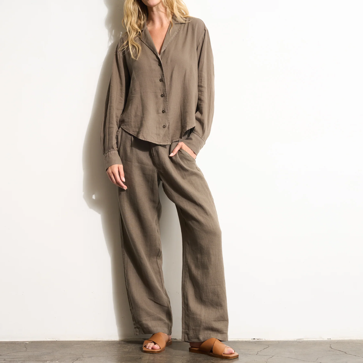 Slightly Oversized Linen Rayon Blend Women's Camp Collar Long Sleeve Shirt